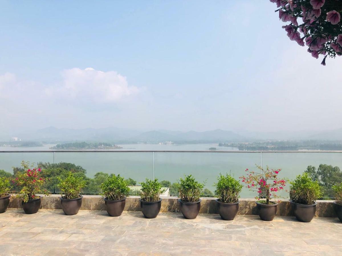 Lakeside Dailai Hotel Phuc Yen Buitenkant foto